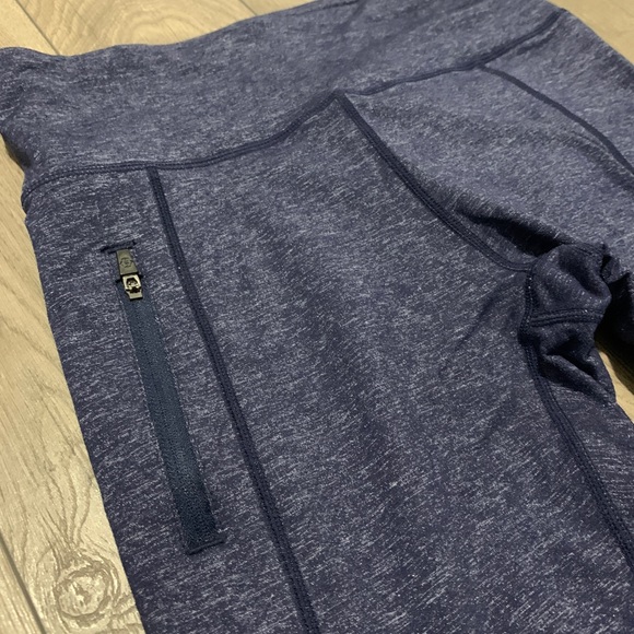 Navy mesh workout leggings - Picture 3 of 3